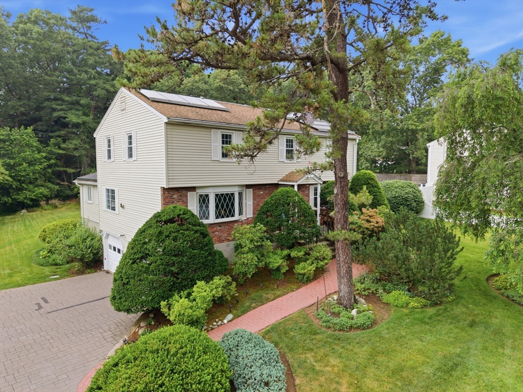 12 Swanson Rd — photo