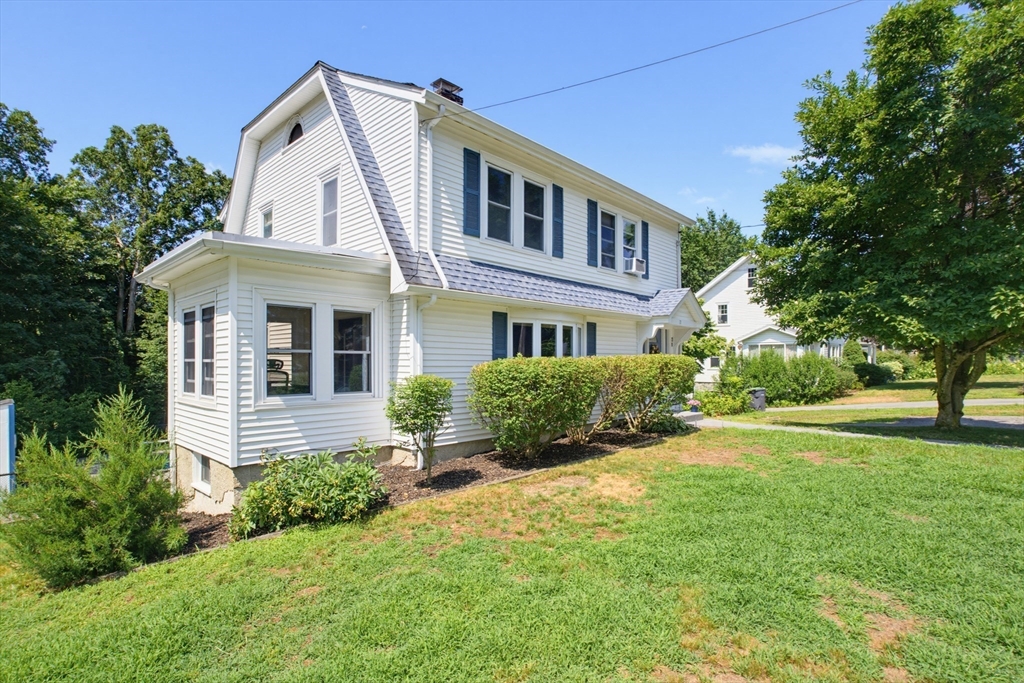 71 Circuit Road, Dedham, MA 02026 — photo 2