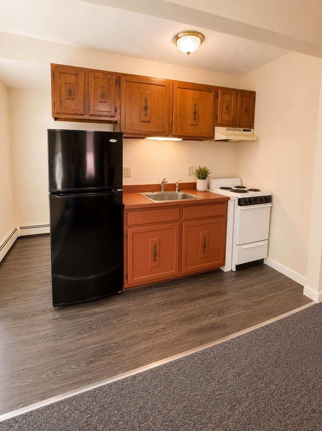 8 Exchange Ct #2 — photo