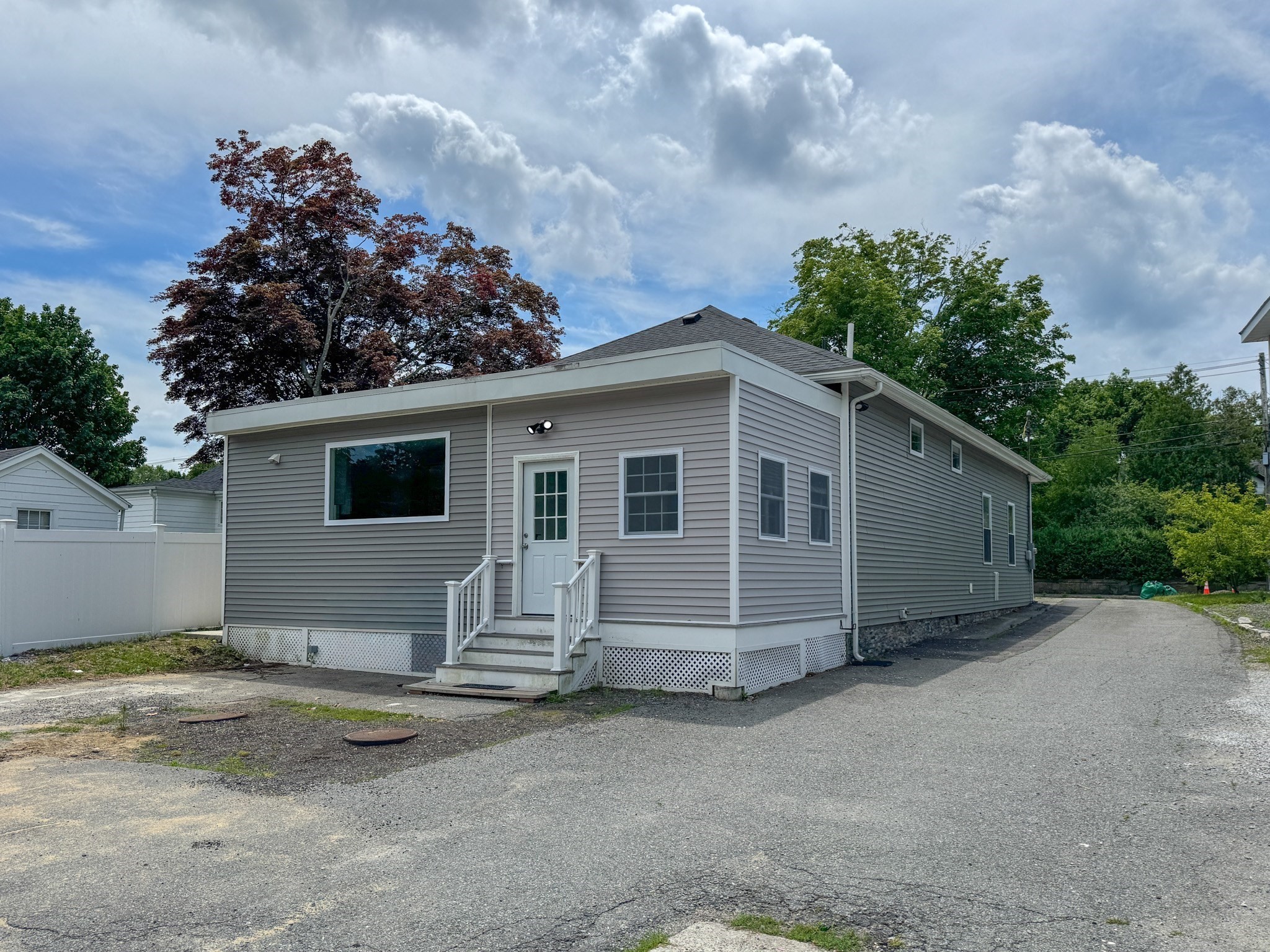 175 Wilbur Ave — photo