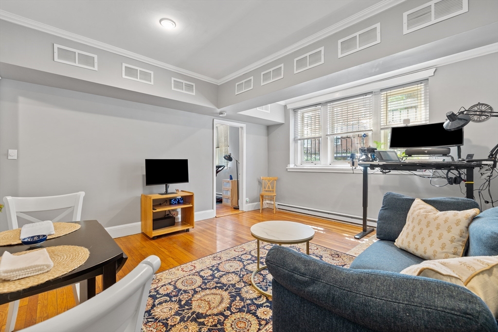 97 Chester St #S1 — photo