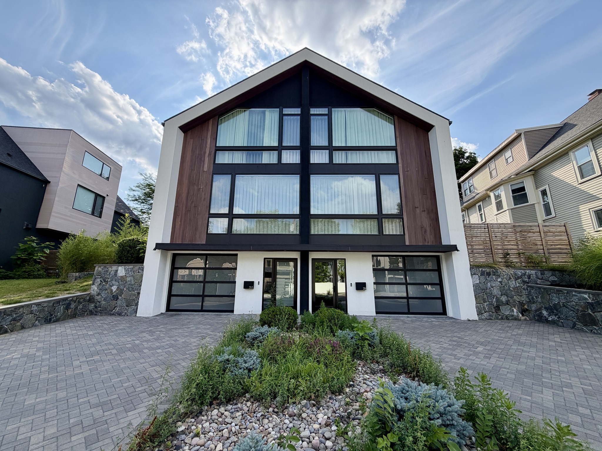 351 Linwood Ave #351 — photo