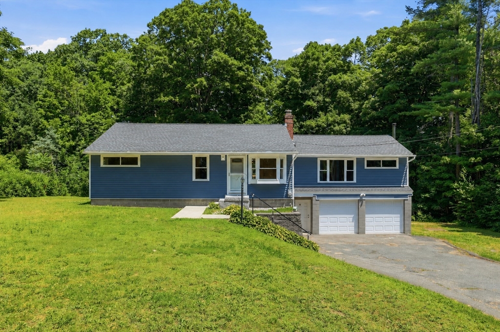 983 Rindge Road, Fitchburg, MA 01420