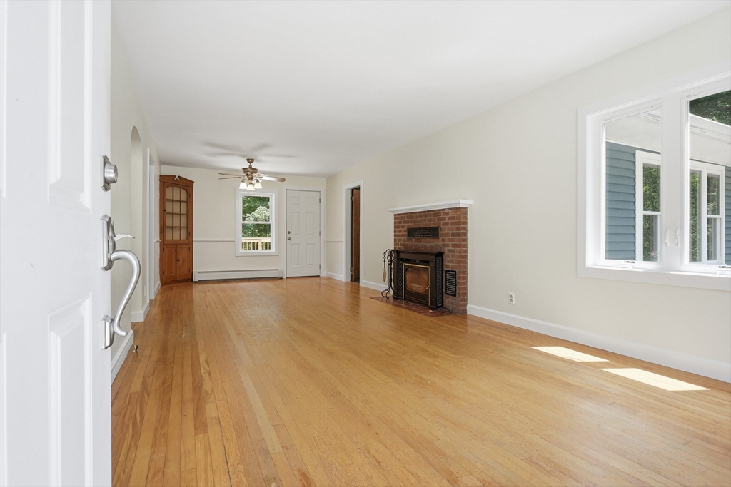 983 Rindge Road, Fitchburg, MA 01420 — photo 3