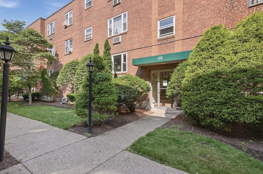 49 Colborne Road #B1 — photo