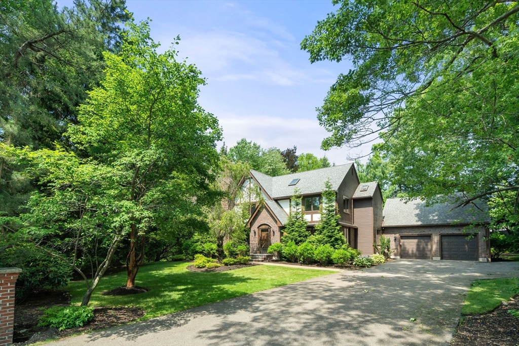 75 Hammond Pond Parkway — photo