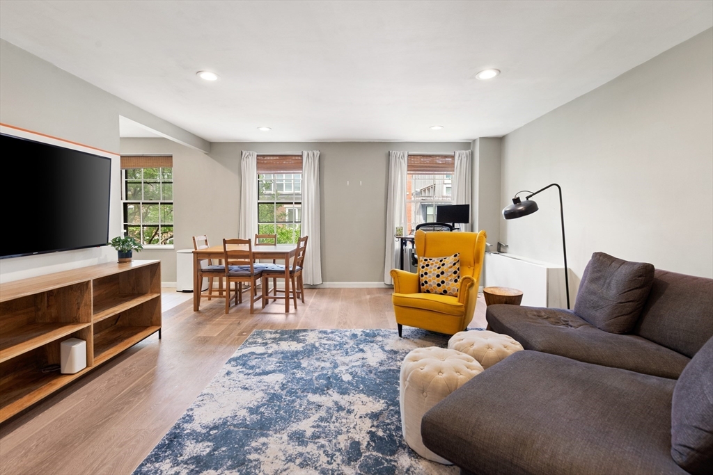 17 Bowdoin St. # C — photo