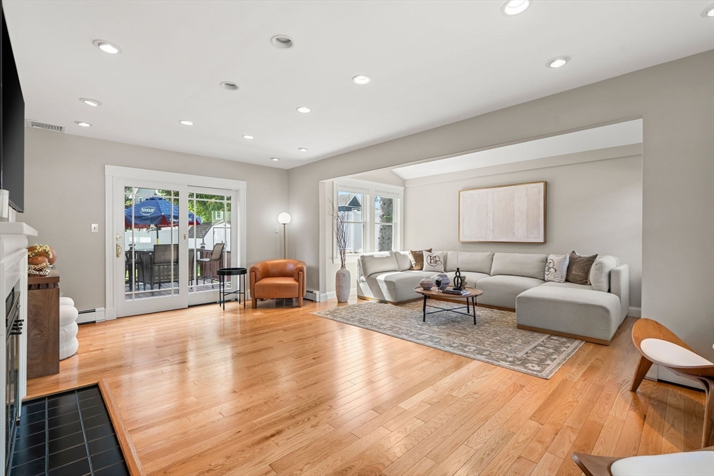 12 Sunset Road, Stoneham, MA 02180 — photo 3