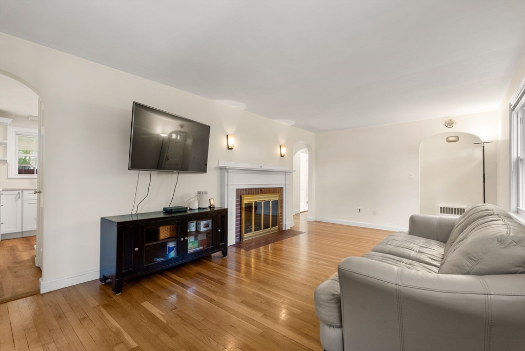 6 Chute Road, Dedham, MA 02026 — photo 3