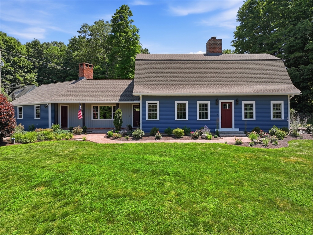 2 Meeting House Ln — photo