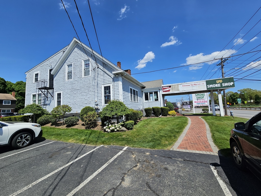 389 Worcester — photo