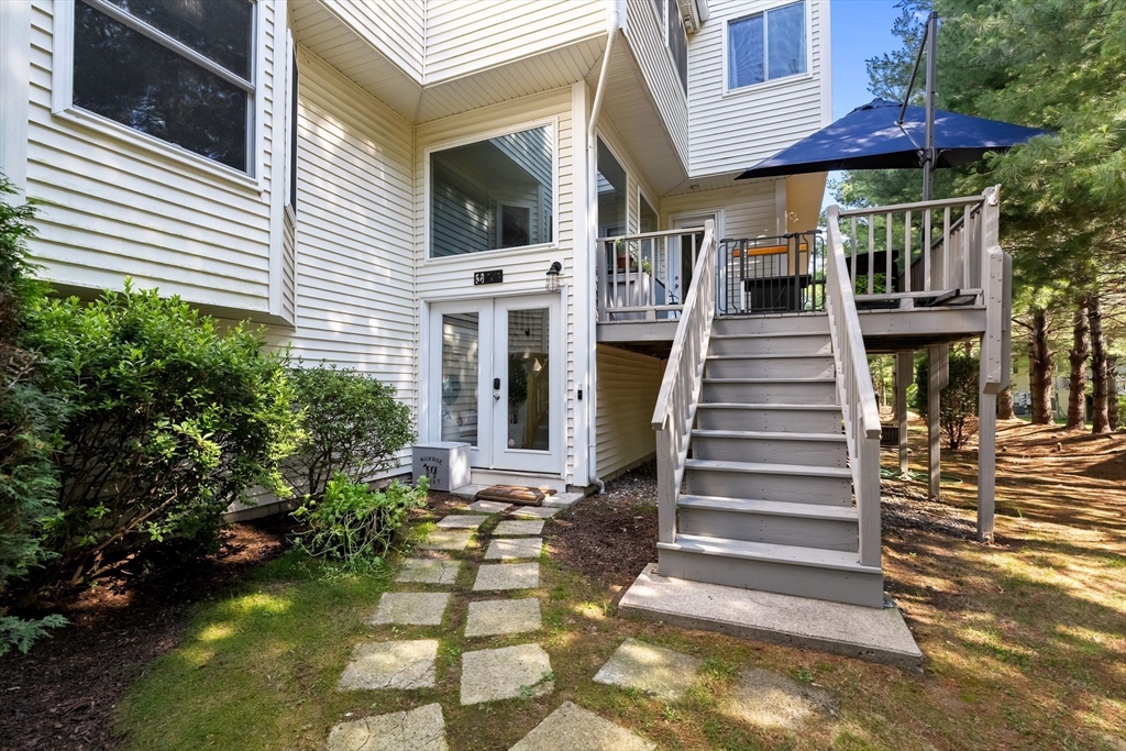 703 Old Bridge Ln #703 — photo
