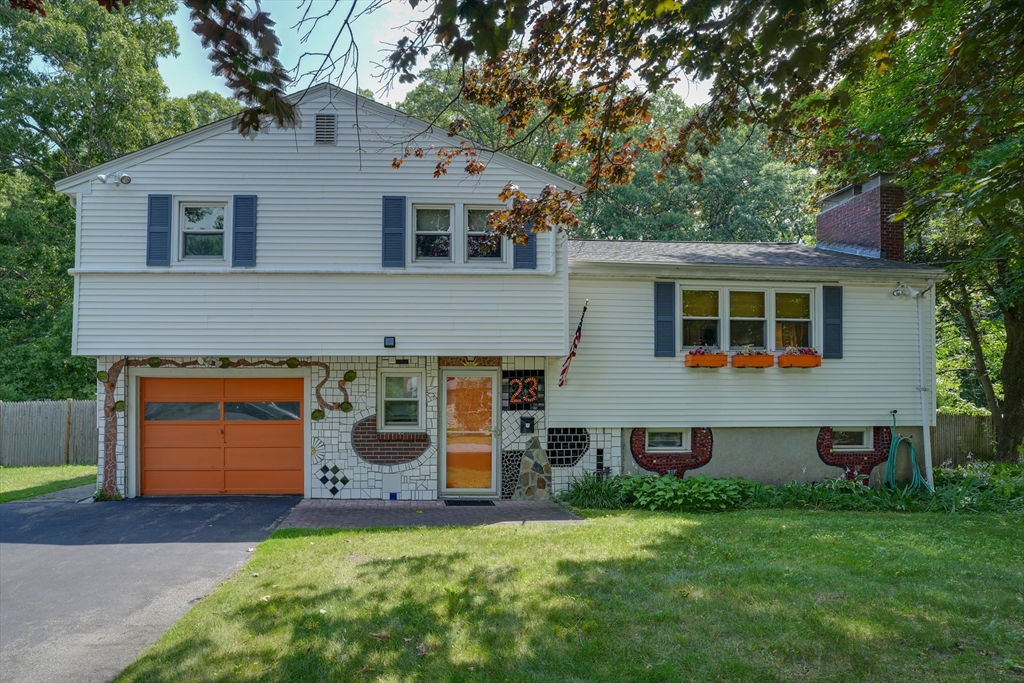 23 Laurel Dr. — photo