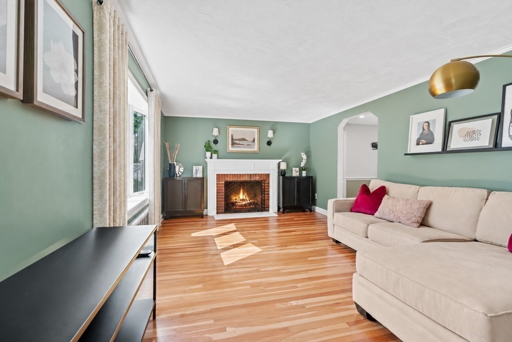 17 Keane Road, Boston, MA 02132 — photo 3