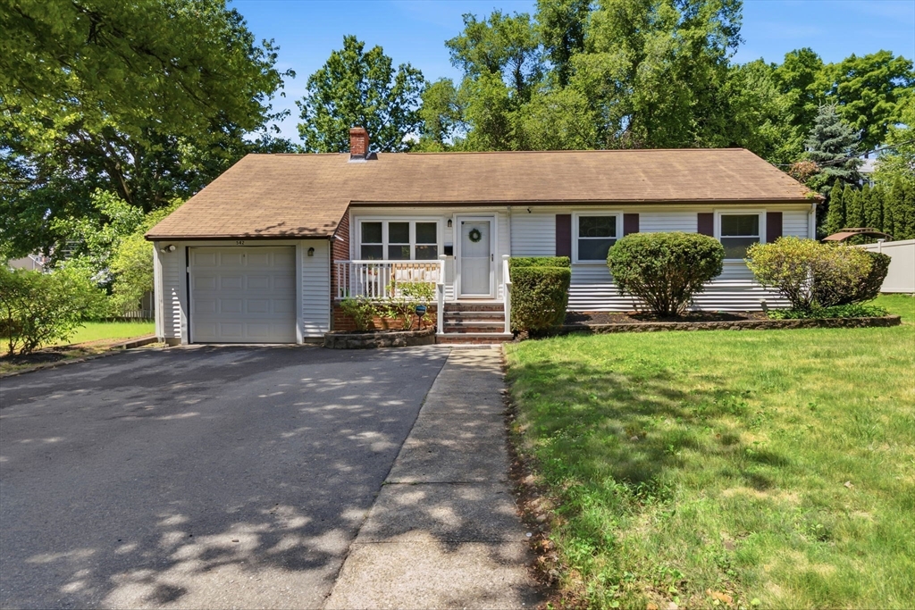 542 Trapelo Road, Waltham, MA 02452