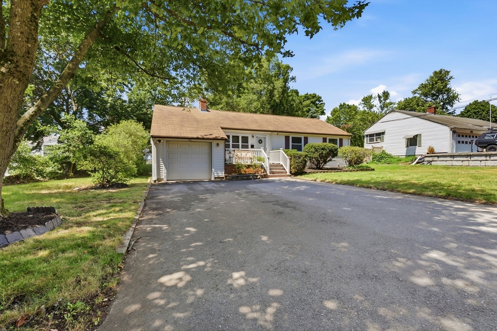 542 Trapelo Road, Waltham, MA 02452 — photo 2