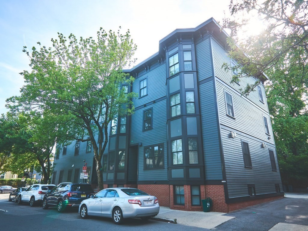 181 Putnam Ave # 181 — photo
