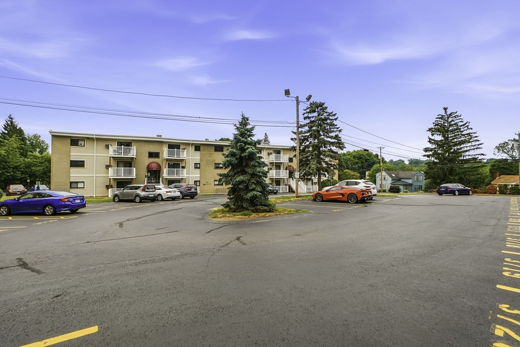 37 Hosmer St #17 — photo