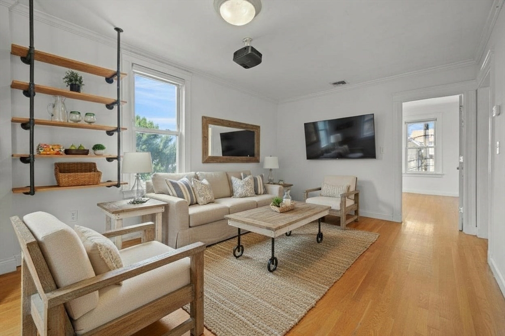 86 Mount Vernon St #2 — photo