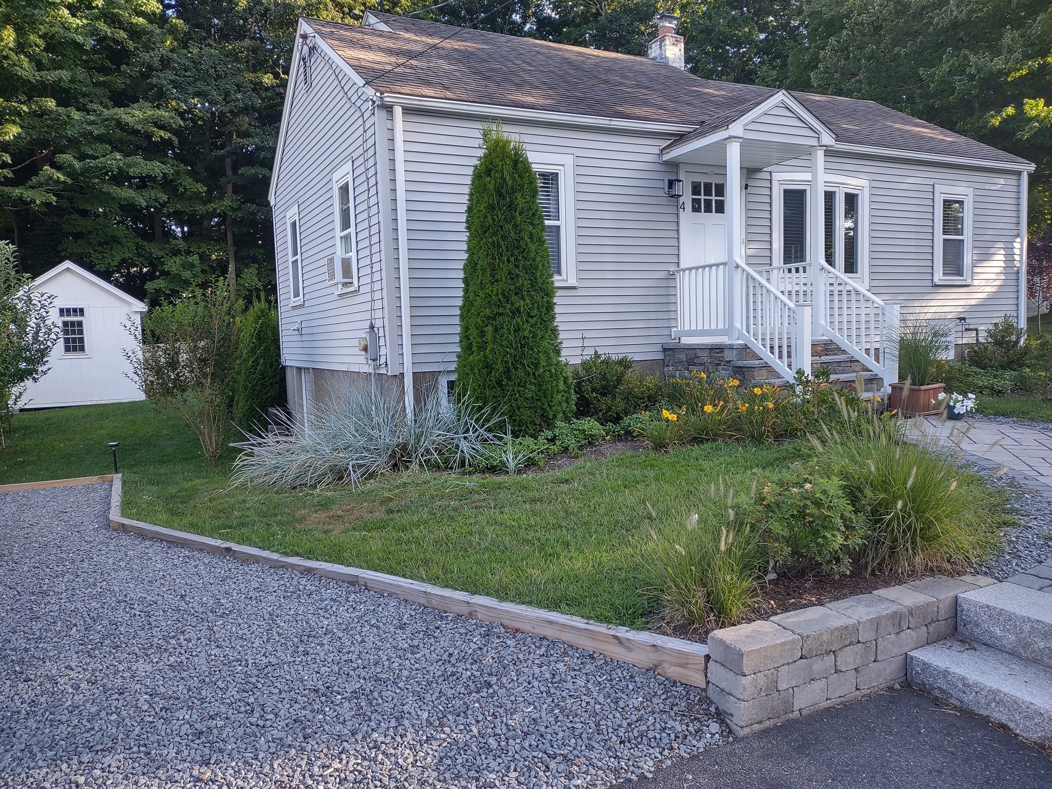 4 Glenwood Ave — photo
