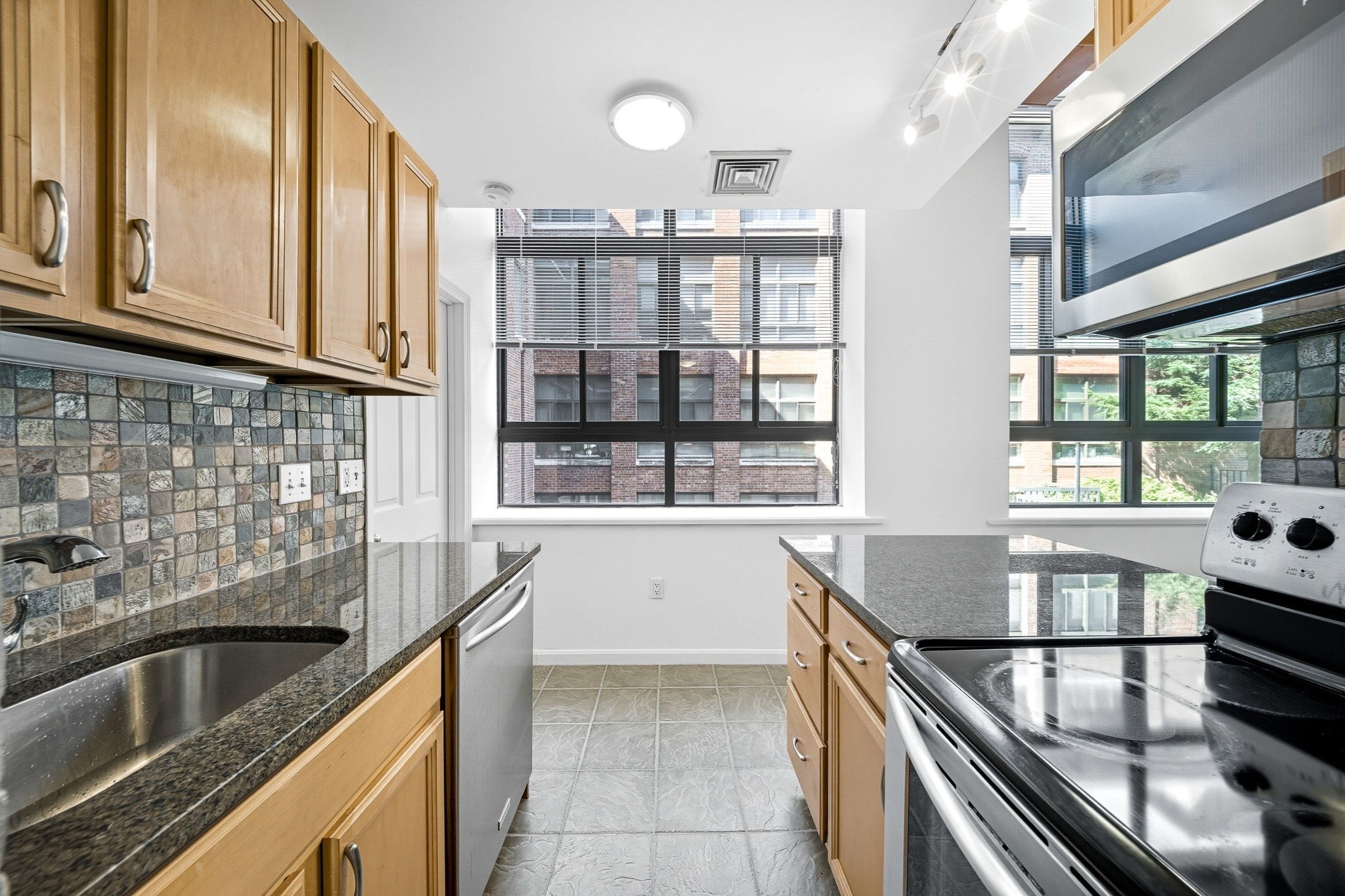 10 Linwood St #U106 — photo