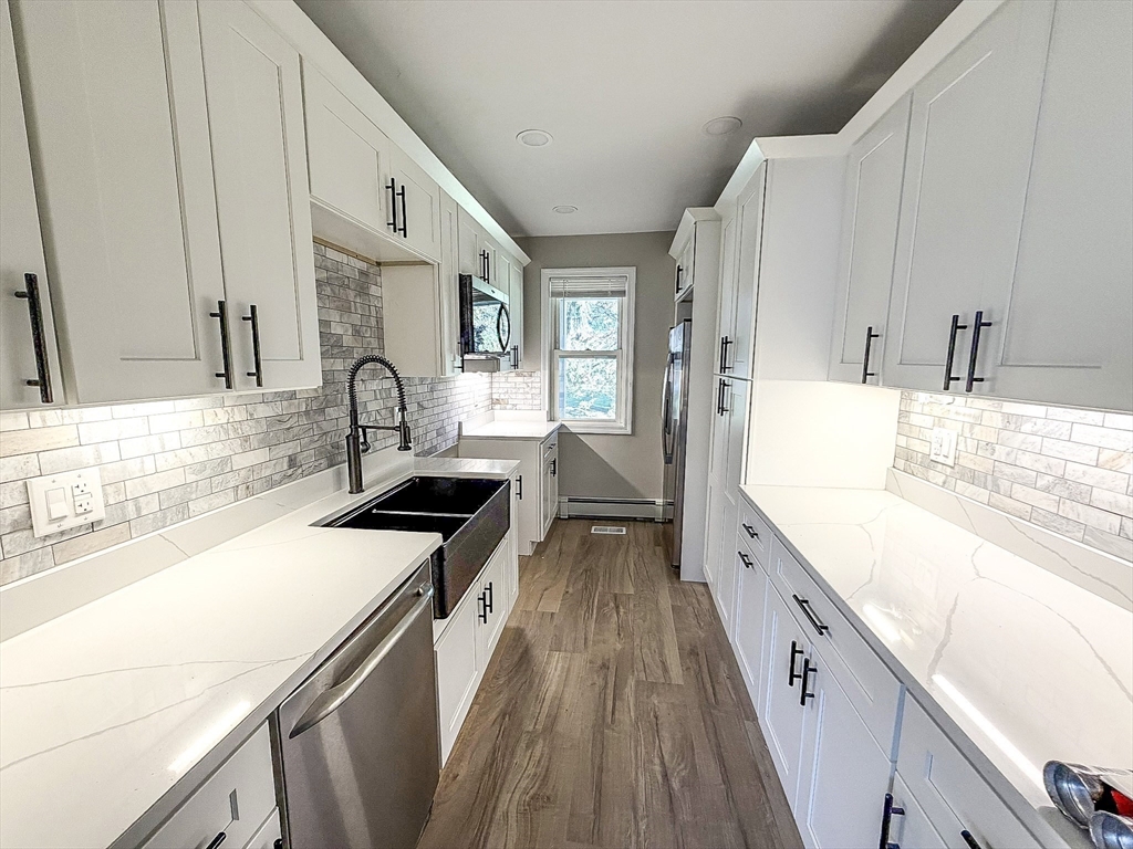 1132 W Boylston St #1 — photo