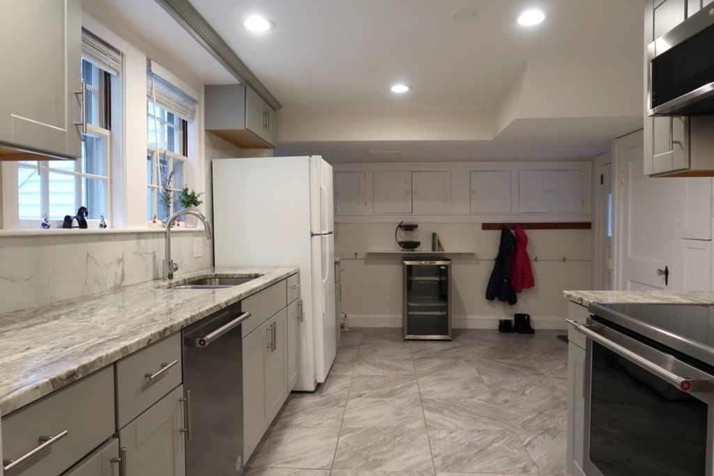 14 Gleason Road, Lexington, MA 02420 — photo 2