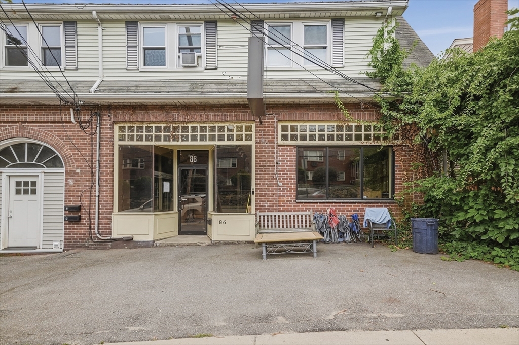 80-86 Trapelo Road #86 — photo