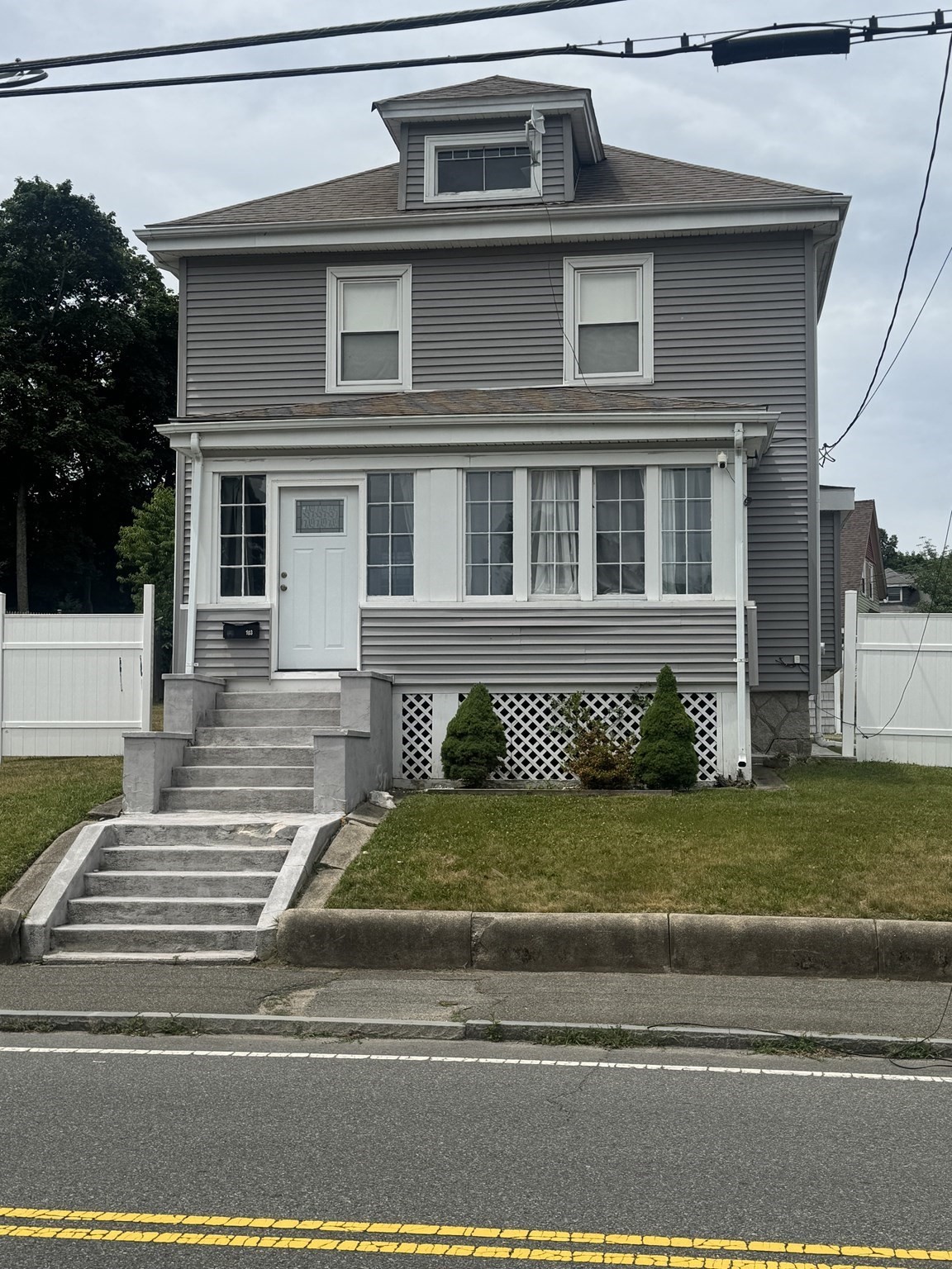 103 Manomet St — photo