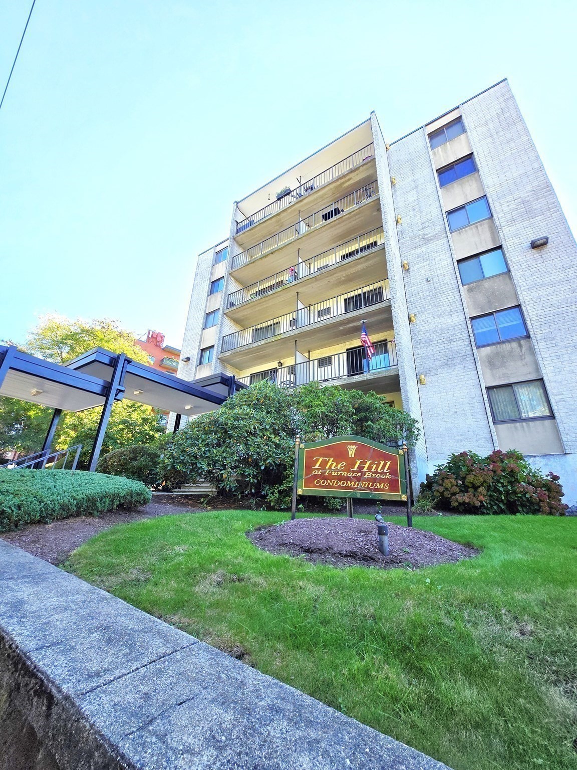 308 Quarry St #401 — photo