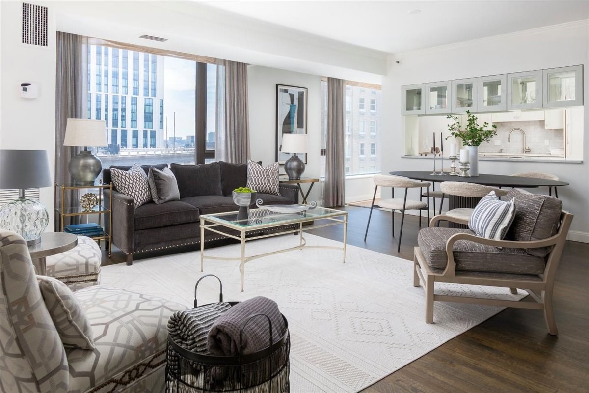 220 Boylston St #1010 — photo