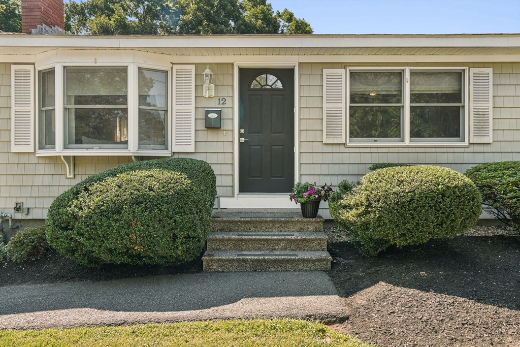 12 Rita Road, Peabody, MA 01960