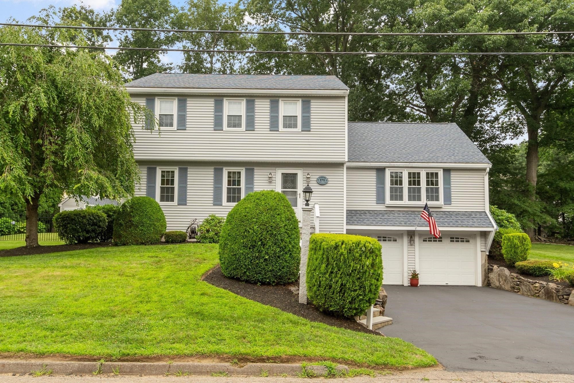 170 Jamestown Rd — photo
