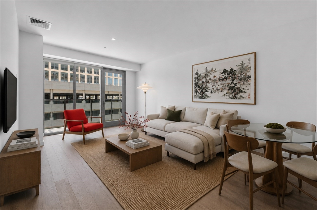 375 Canal St #703 — photo