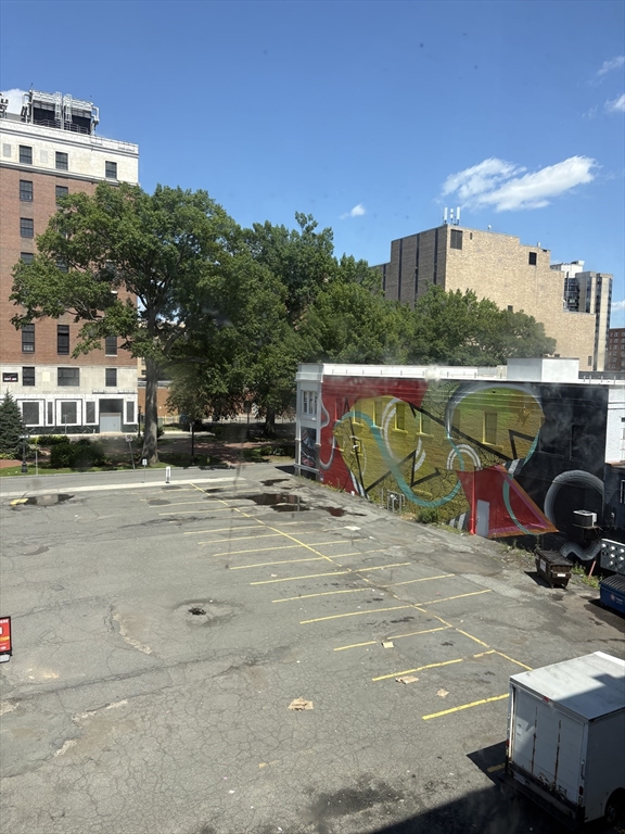 213 Worthington St #3L — photo
