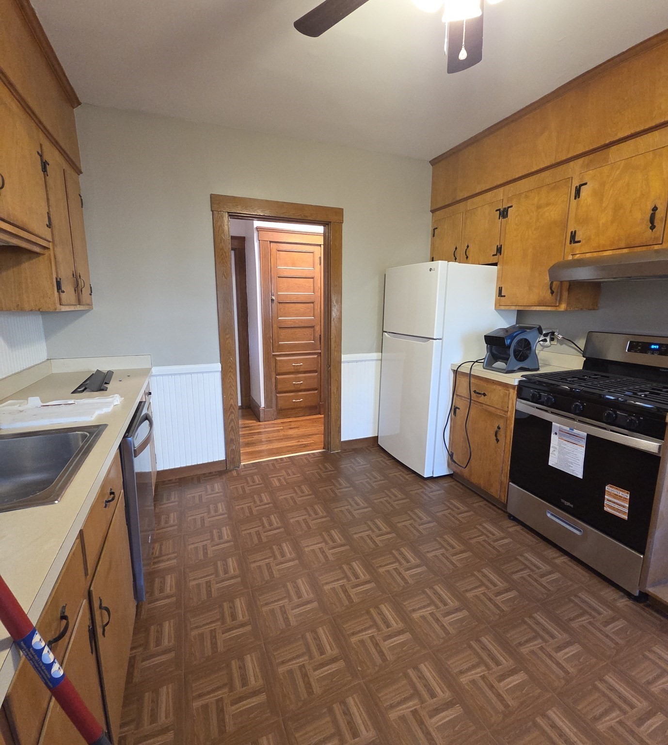 6-8 Hoyle #1 — photo