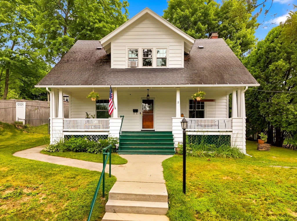 2 Biltmore Road, Worcester, MA 01602