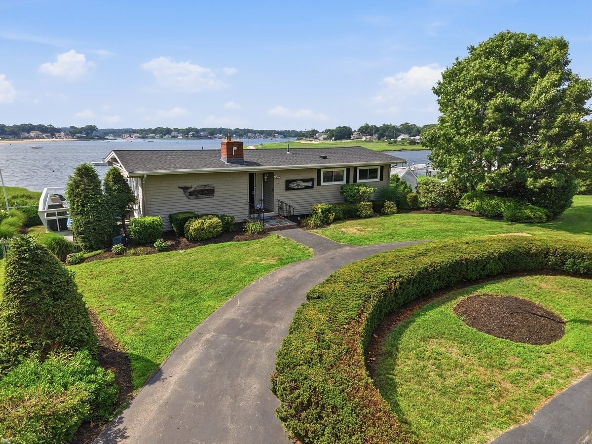 79 Edgewater Drive, Wareham, MA 02571 — photo 2