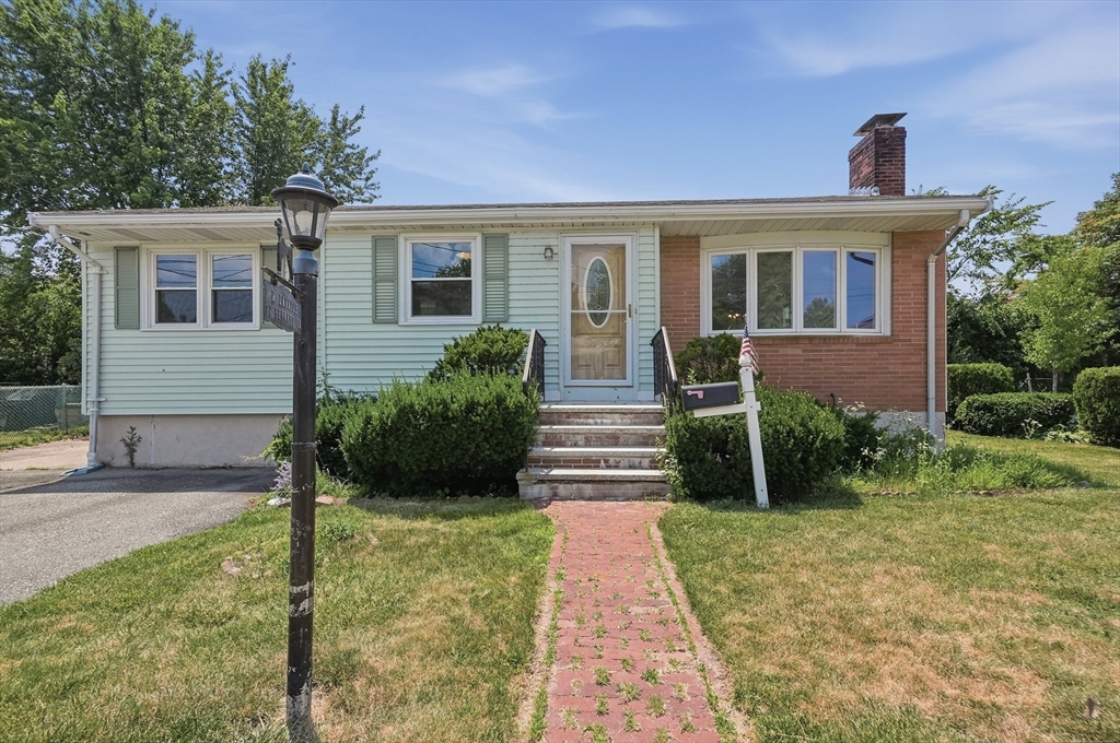 12 Bennett Road, Watertown, MA 02472