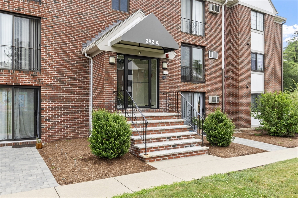 392 Great Rd #a104 — photo