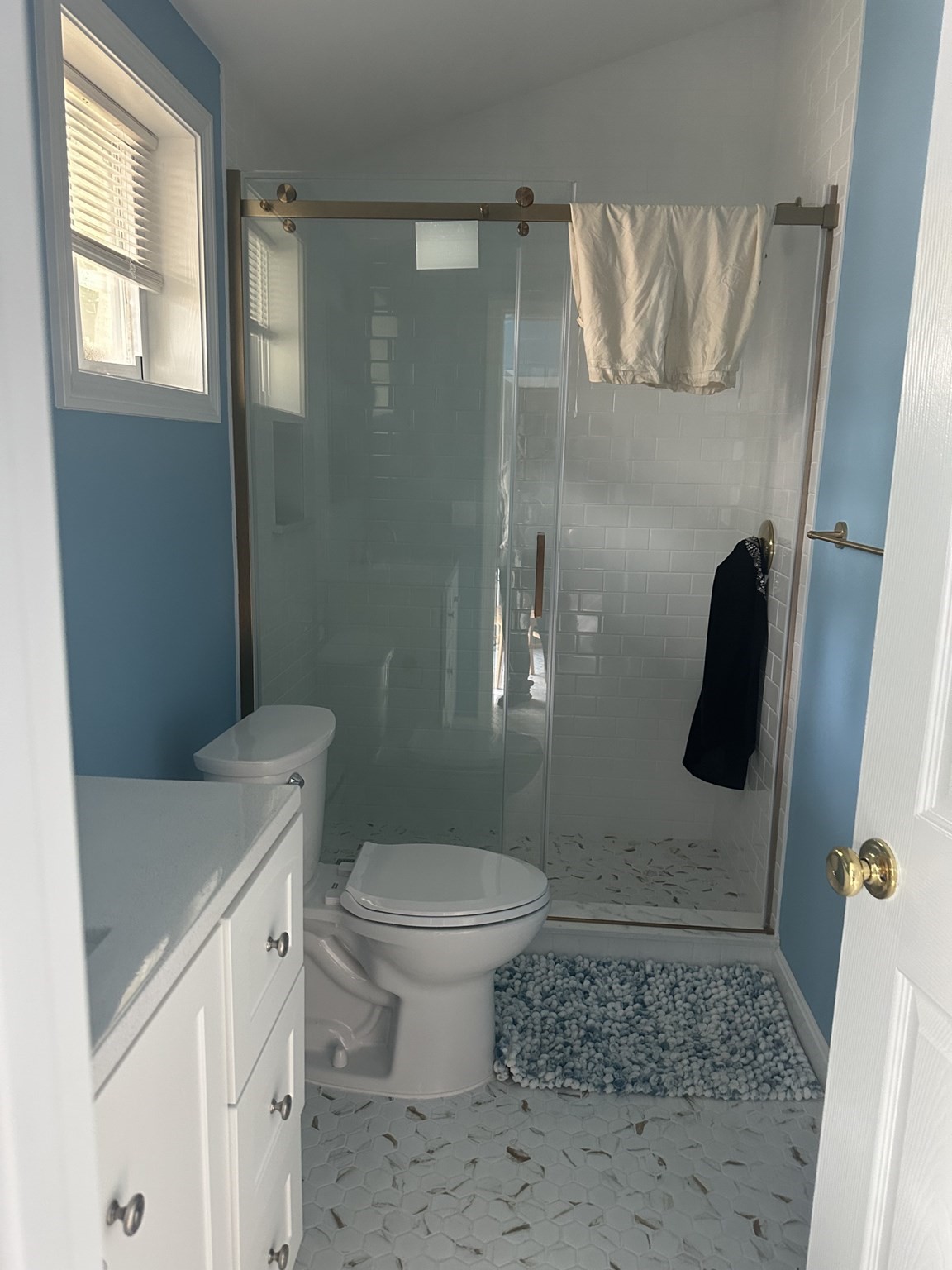 25 Ruth Rd #B — photo