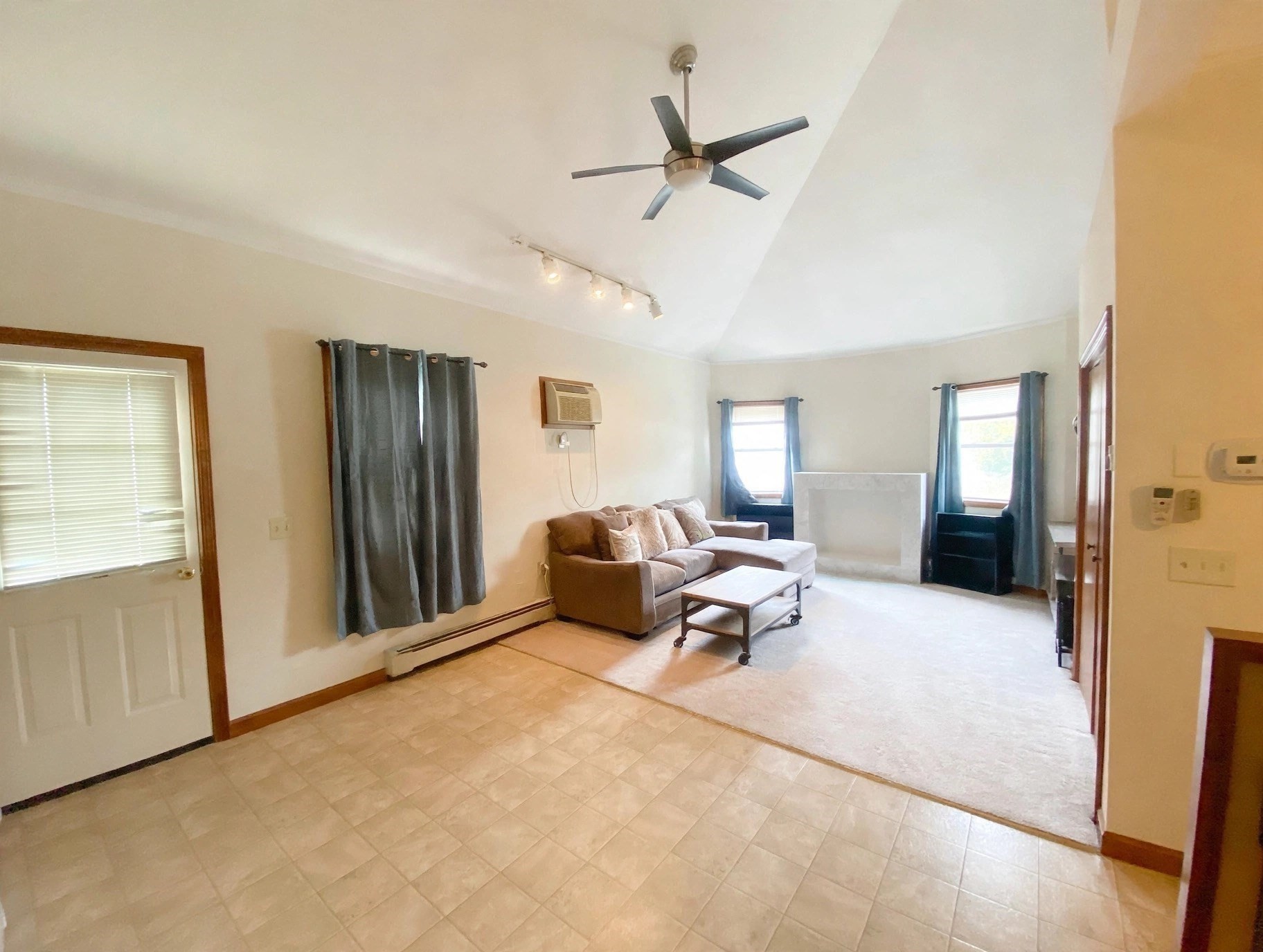 74 Lakewood #2L — photo