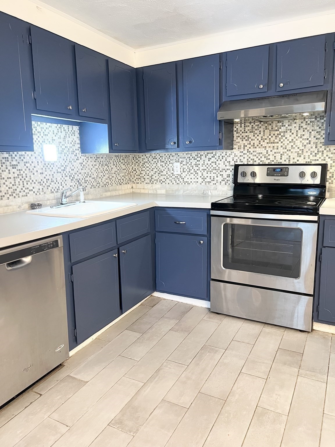 53 Swanson Court #16C — photo