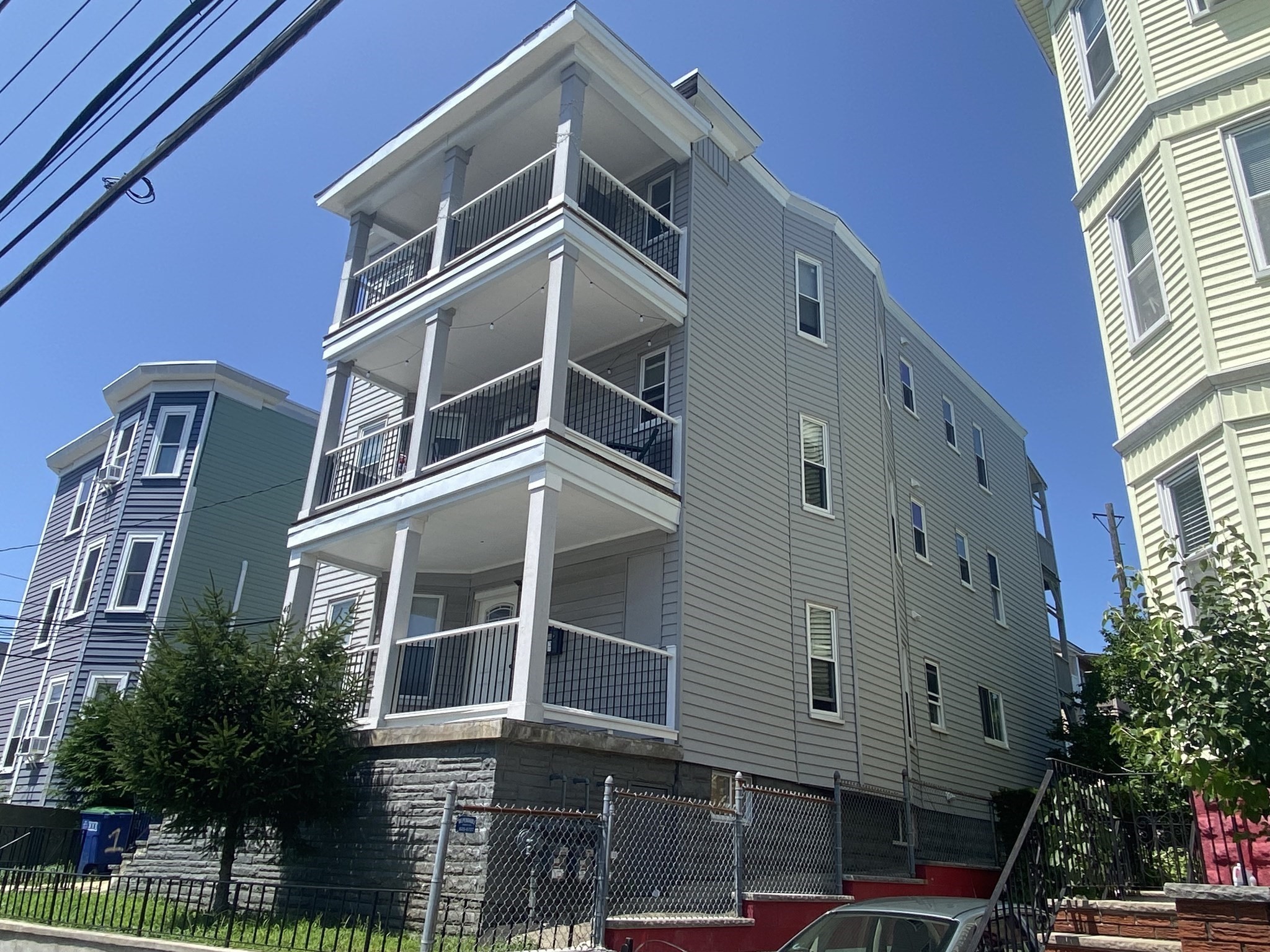 40 Temple St #3 — photo