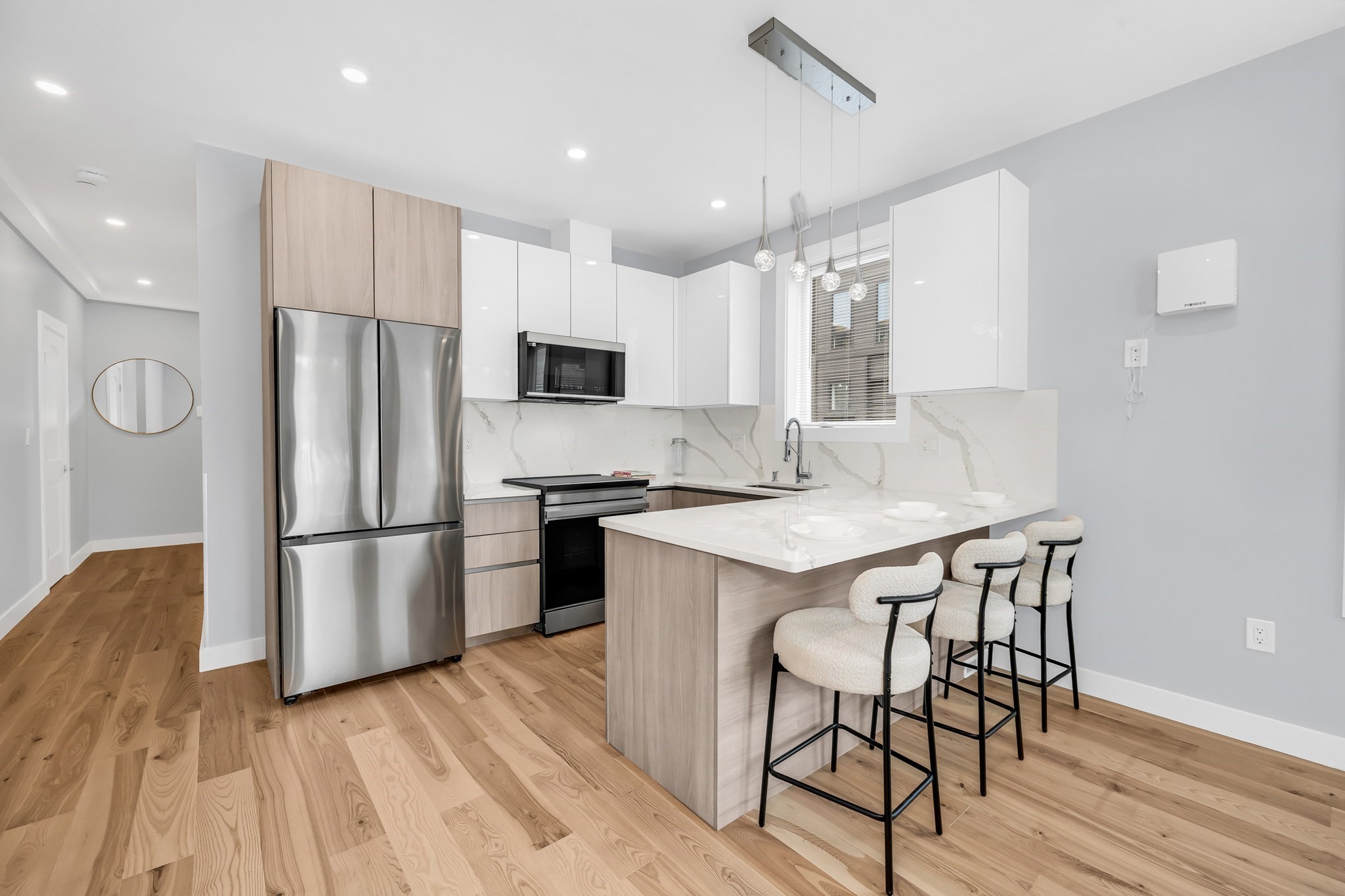 181 Maverick Street #1 — photo
