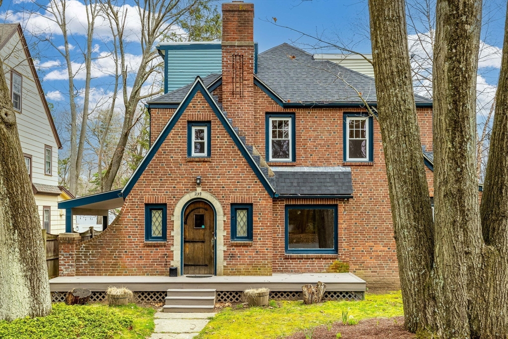259 Trafton Rd — photo