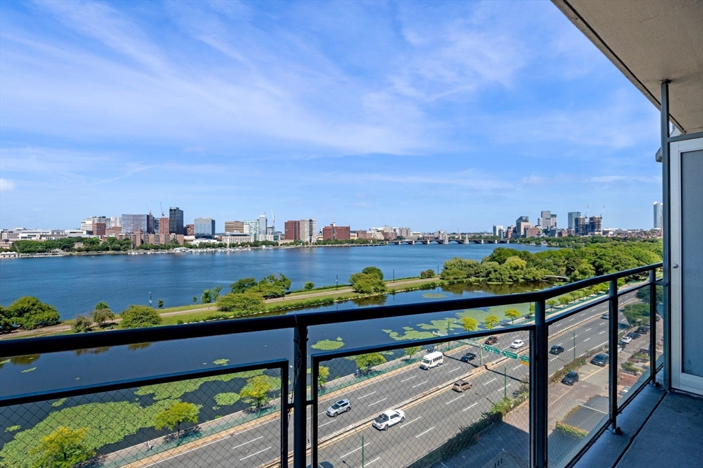 330 Beacon St #111 — photo