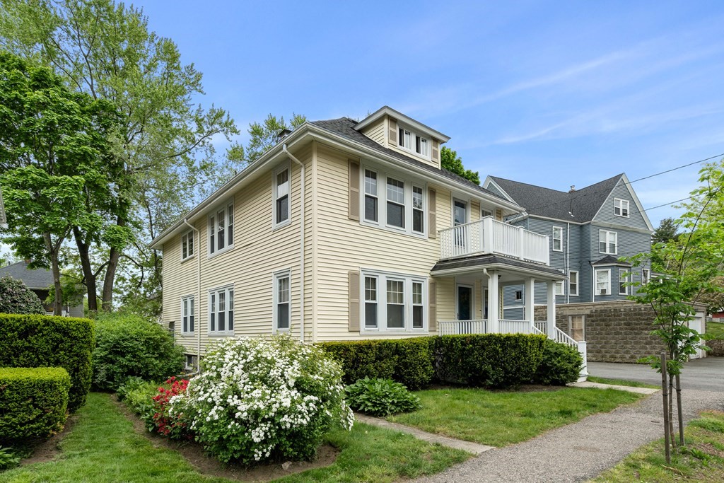3-3A Warren Ave #2 — photo