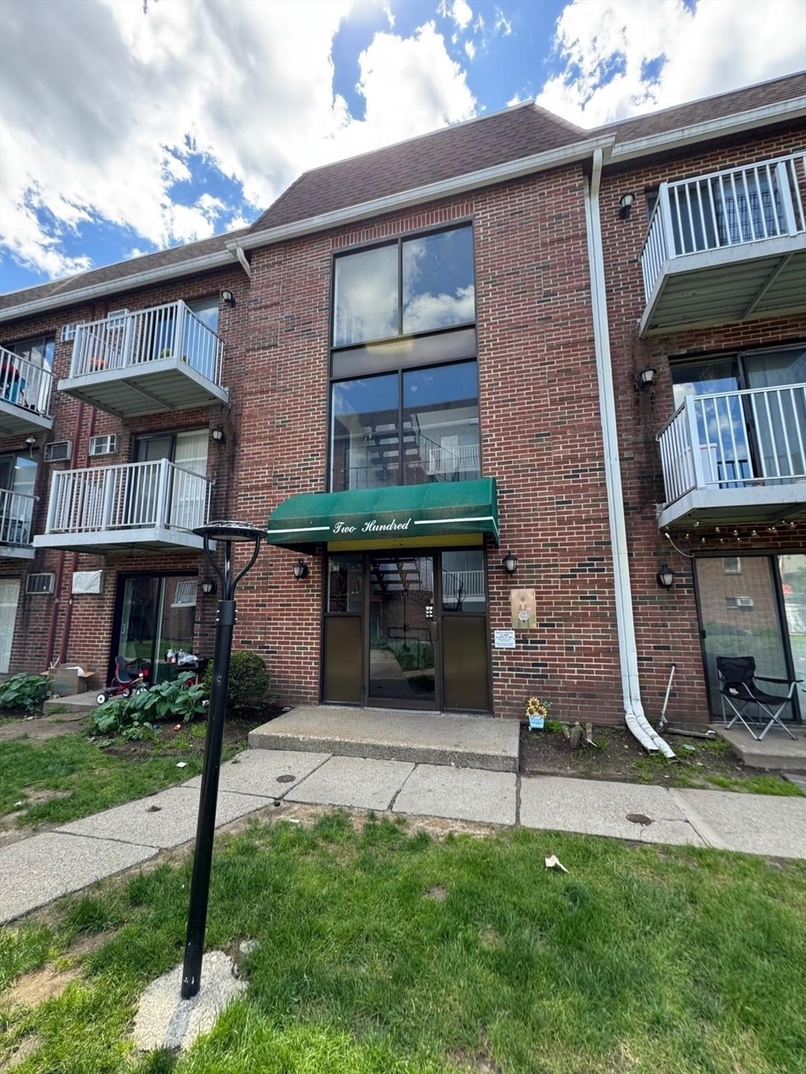 1186 Worcester Rd #231 — photo