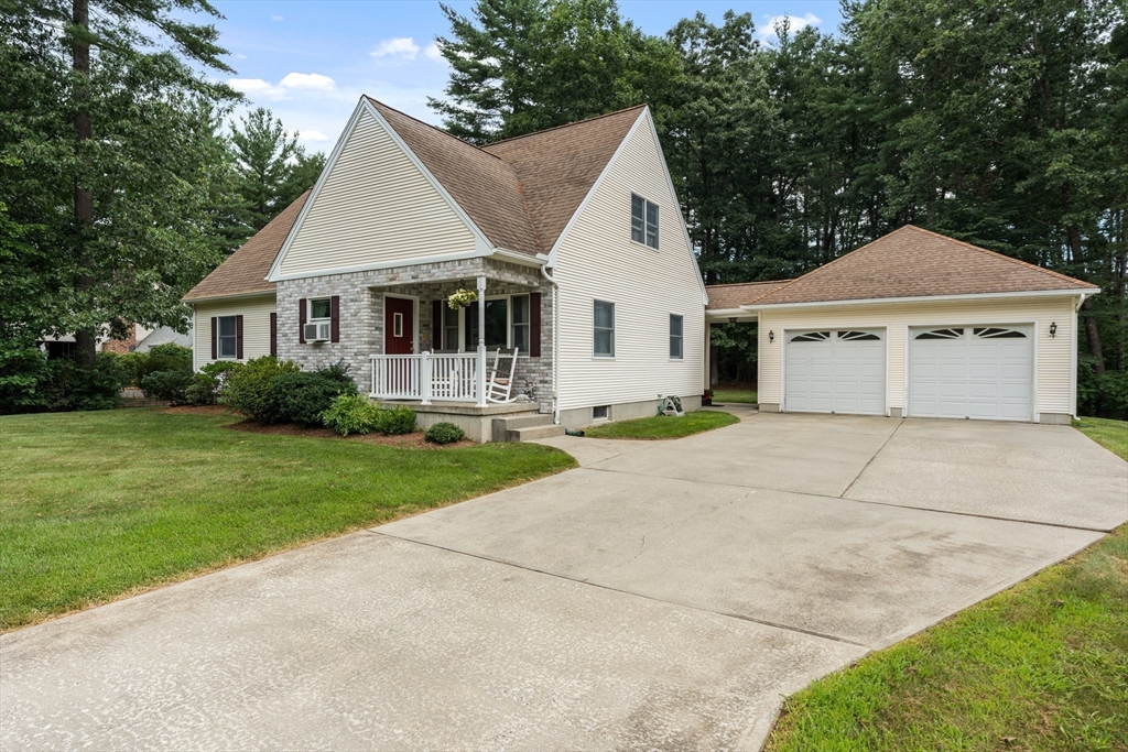16 Pine Hill Rd — photo